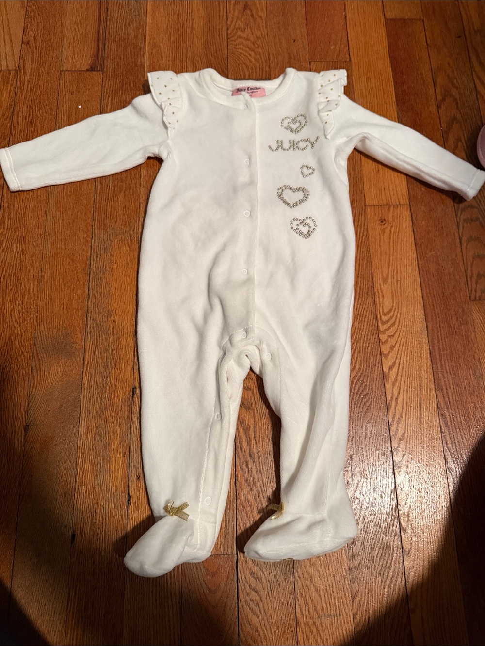 Baby girl 6-9 sleep wear